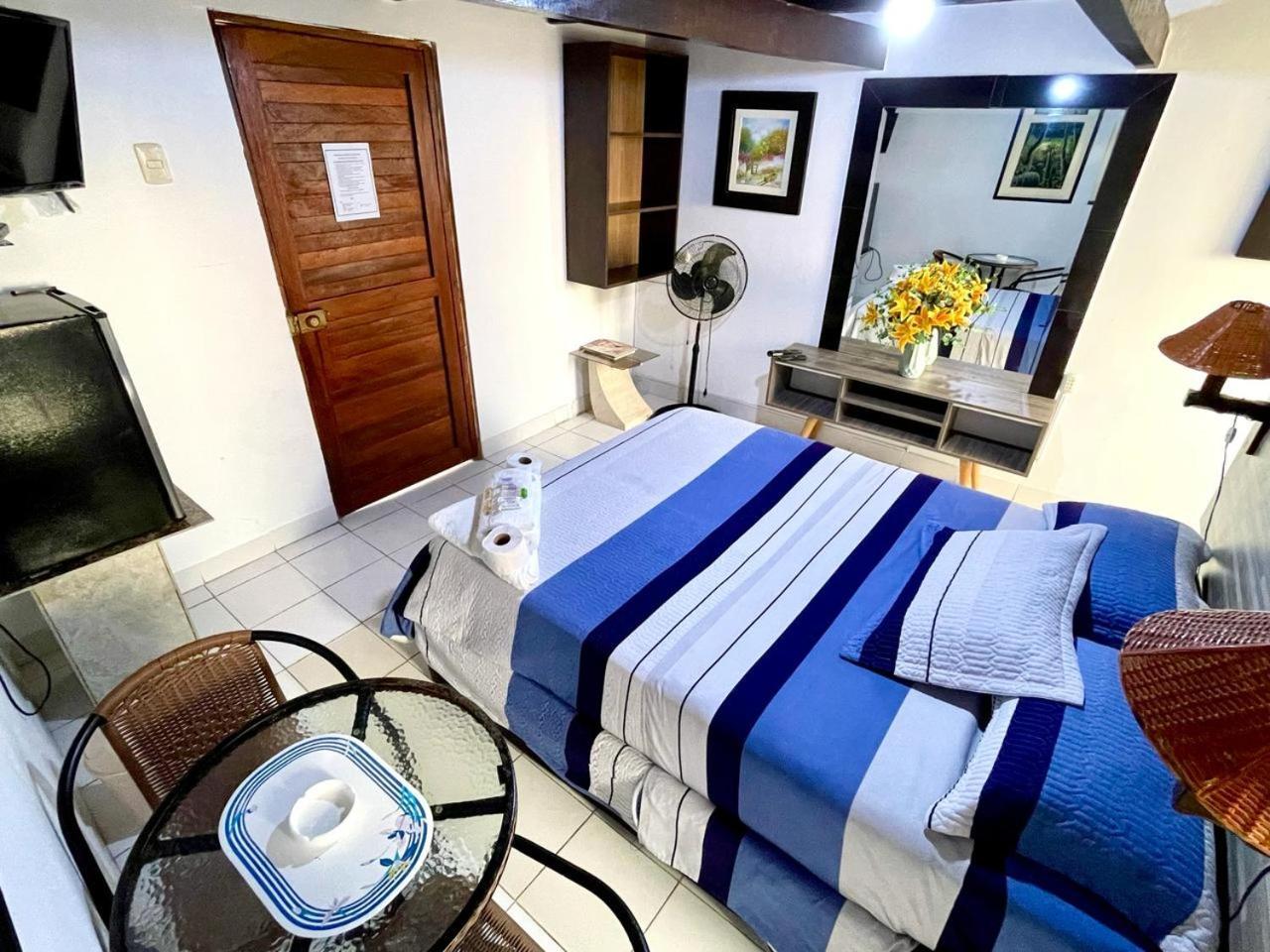 Hostal Ocean Pacifico Пунта-Неґра Екстер'єр фото