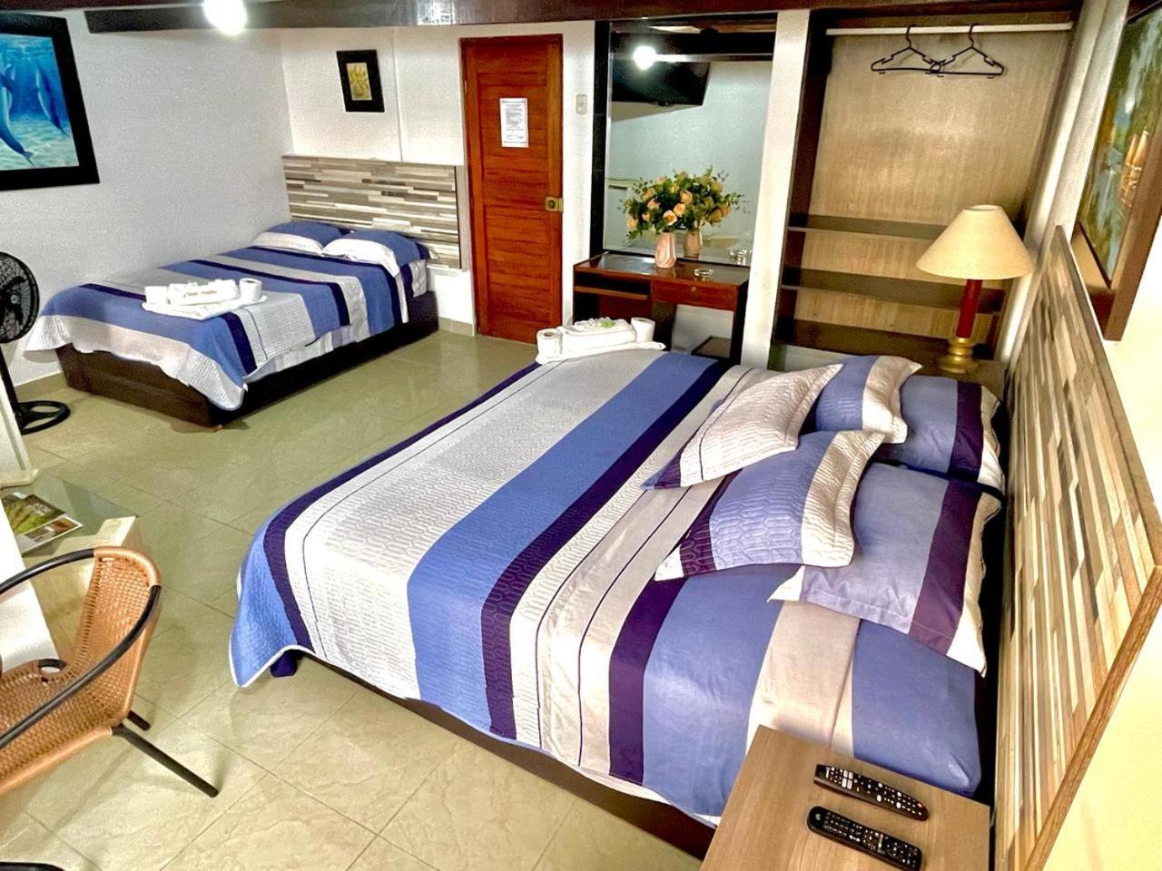 Hostal Ocean Pacifico Пунта-Неґра Екстер'єр фото