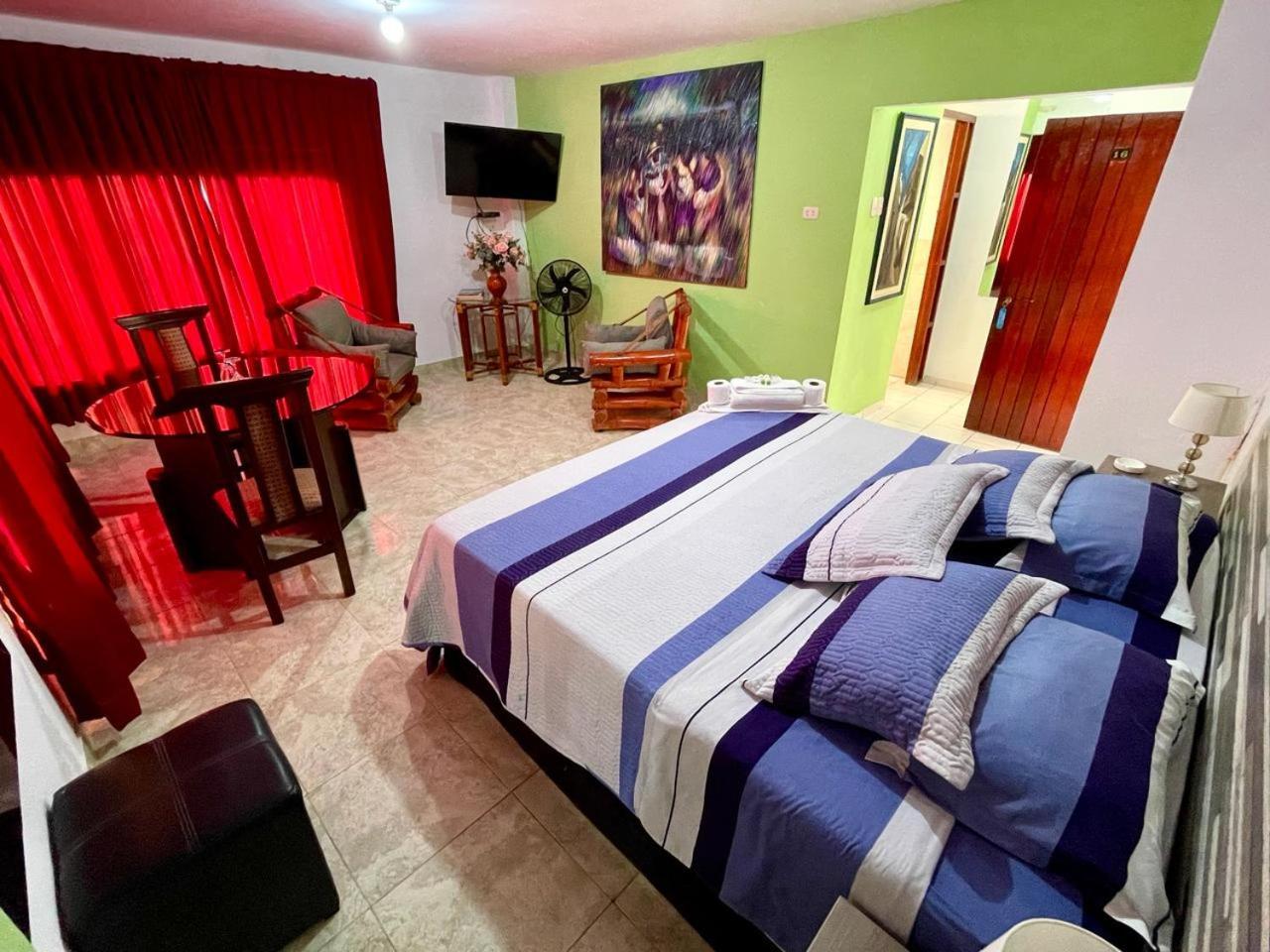 Hostal Ocean Pacifico Пунта-Неґра Екстер'єр фото