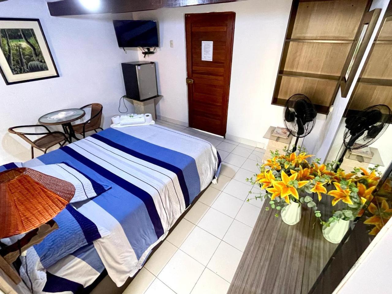 Hostal Ocean Pacifico Пунта-Неґра Екстер'єр фото