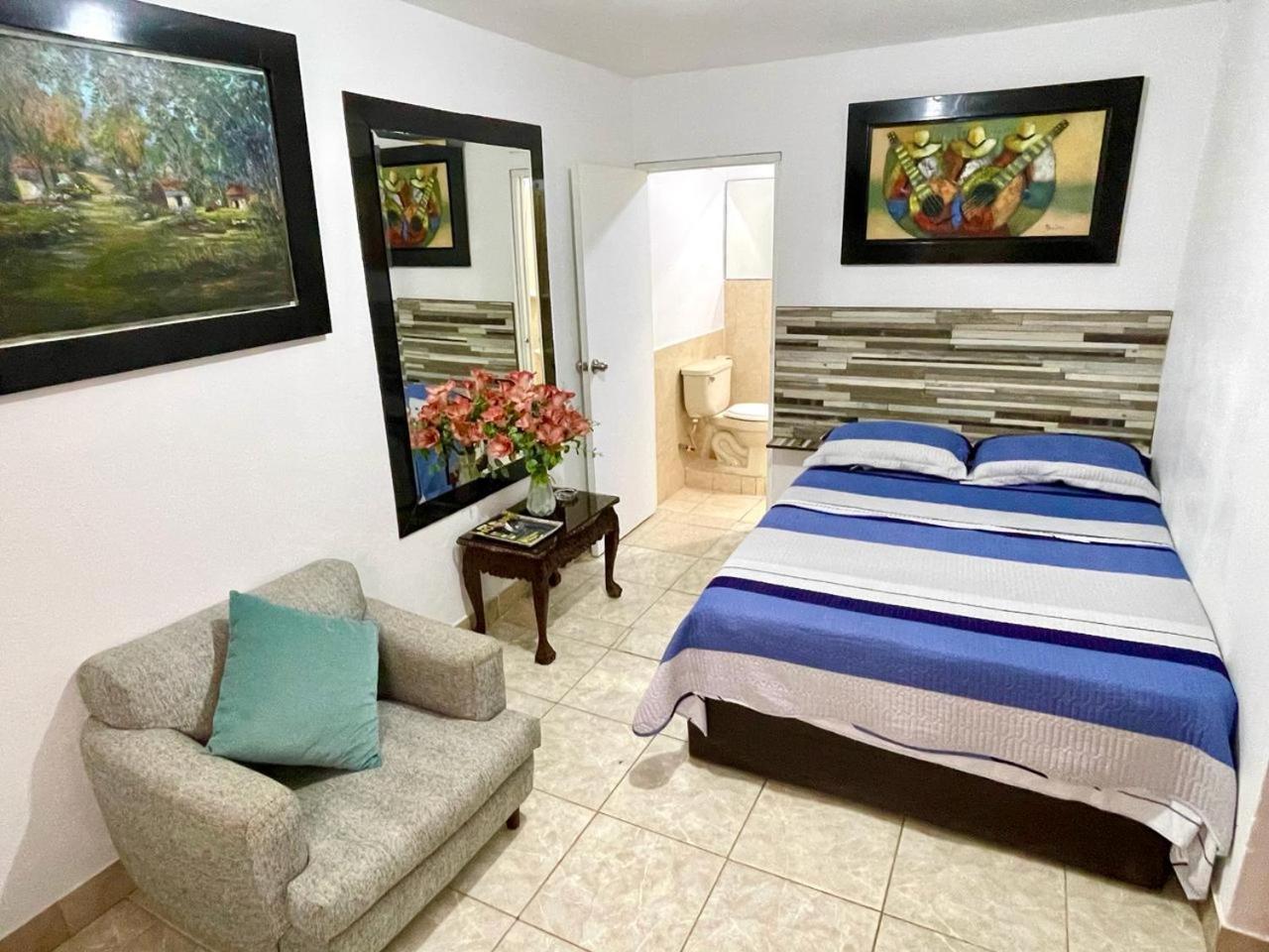 Hostal Ocean Pacifico Пунта-Неґра Екстер'єр фото