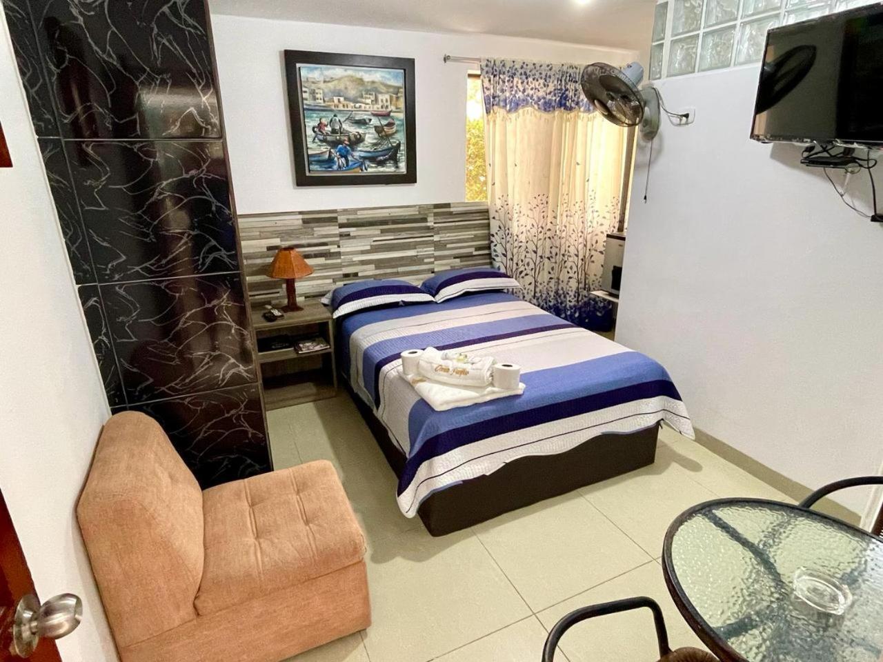 Hostal Ocean Pacifico Пунта-Неґра Екстер'єр фото